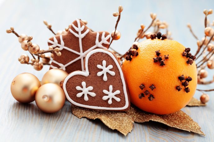 3861_Decorated-orange-and-Christmas-cookies-in-a-lovely-setting